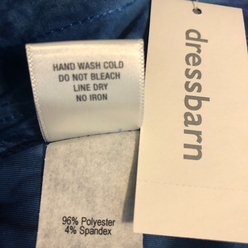 NWT Dressbarn - Dark Blue/Light Blue Sequin Design Scoop Top / Blouse - PL - Picture 7 of 8